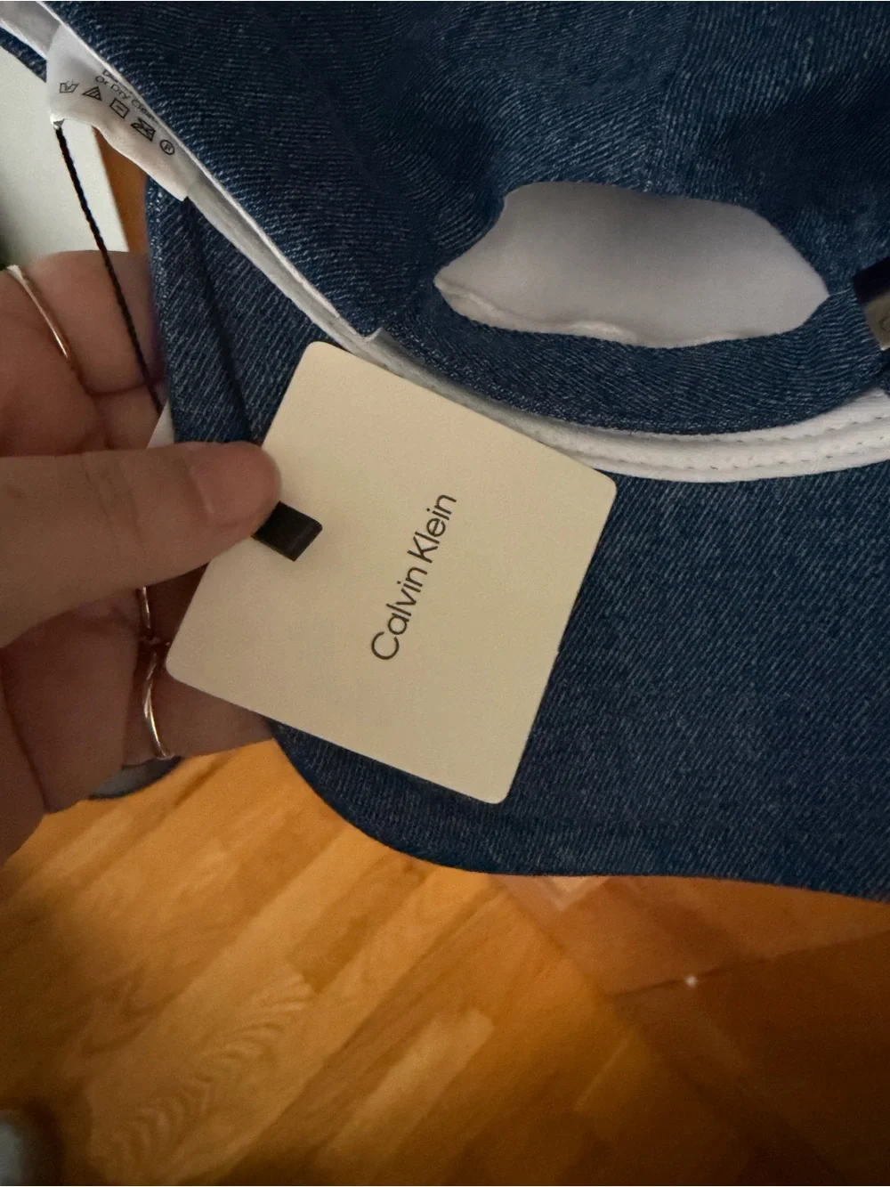Calvin Klein 100% cotton Denim baseball Hat in blue one size NWT